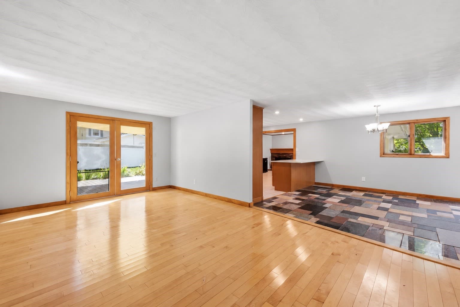 Single Family Residence at 27 Ansie Road, Chelmsford MA 01824, Chelmsford, photo 10 of 34