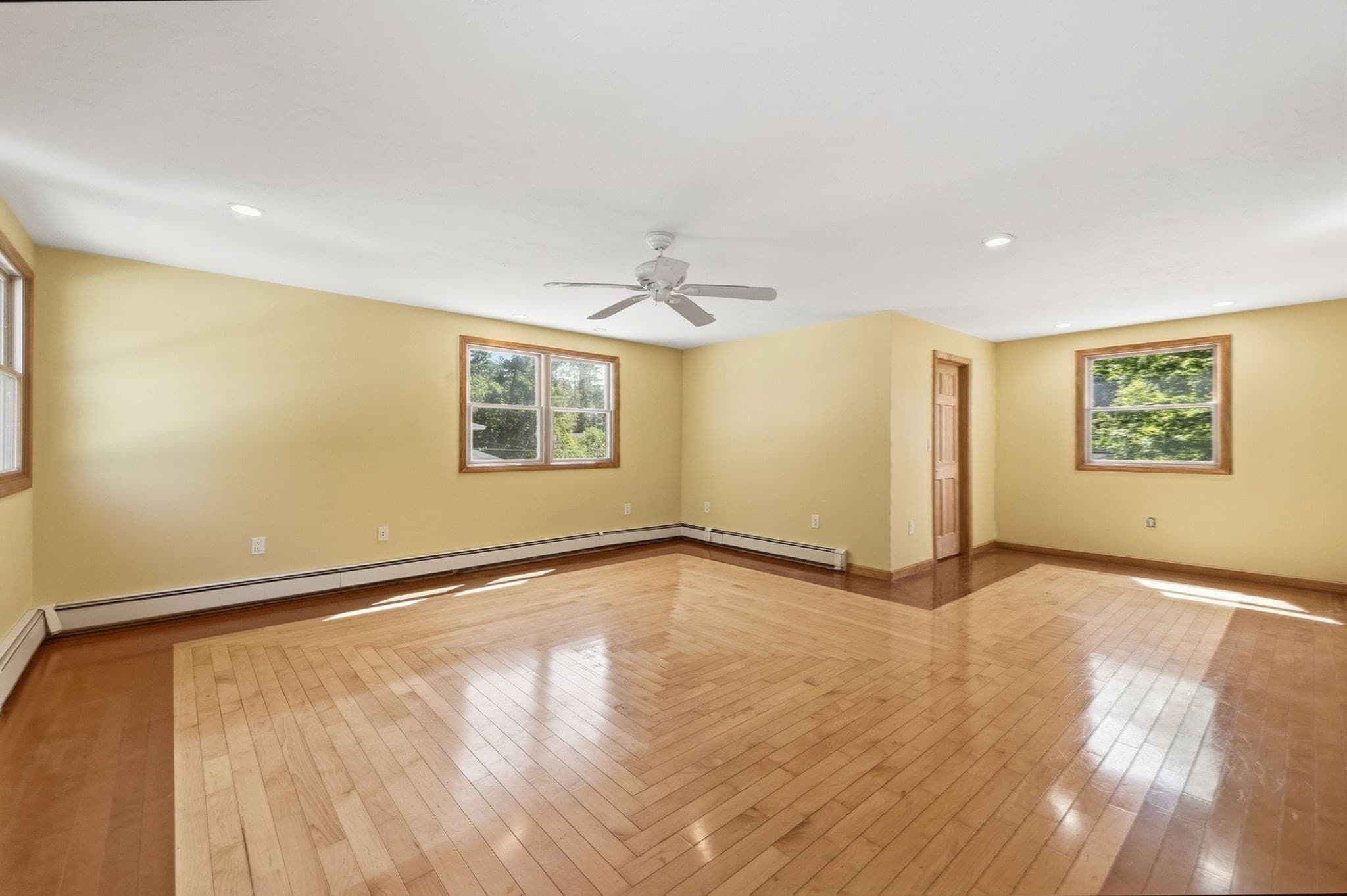 Single Family Residence at 27 Ansie Road, Chelmsford MA 01824, Chelmsford, photo 18 of 34
