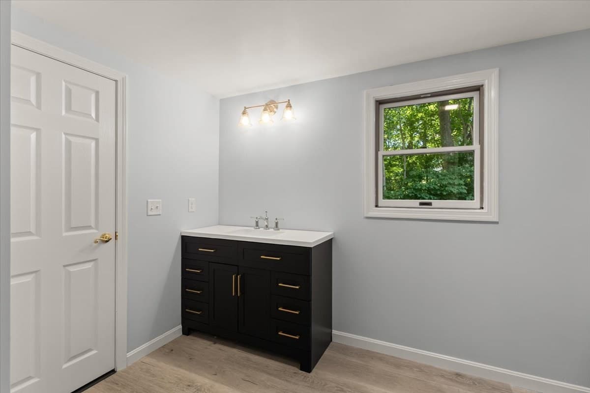 Single Family Residence at 8 Clay Pond Rd, Bourne MA 02532, Bourne, photo 22 of 32