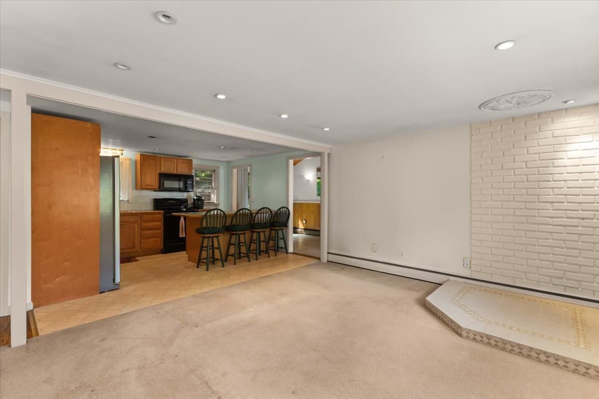 Single Family Residence at 8 Clay Pond Rd, Bourne MA 02532, Bourne, photo 10 of 32