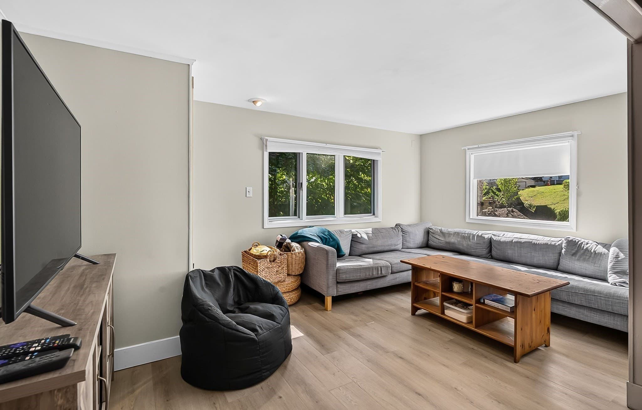 Single Family Residence at 45 Lakeshore Dr, Hudson MA 01749, Hudson, photo 16 of 27