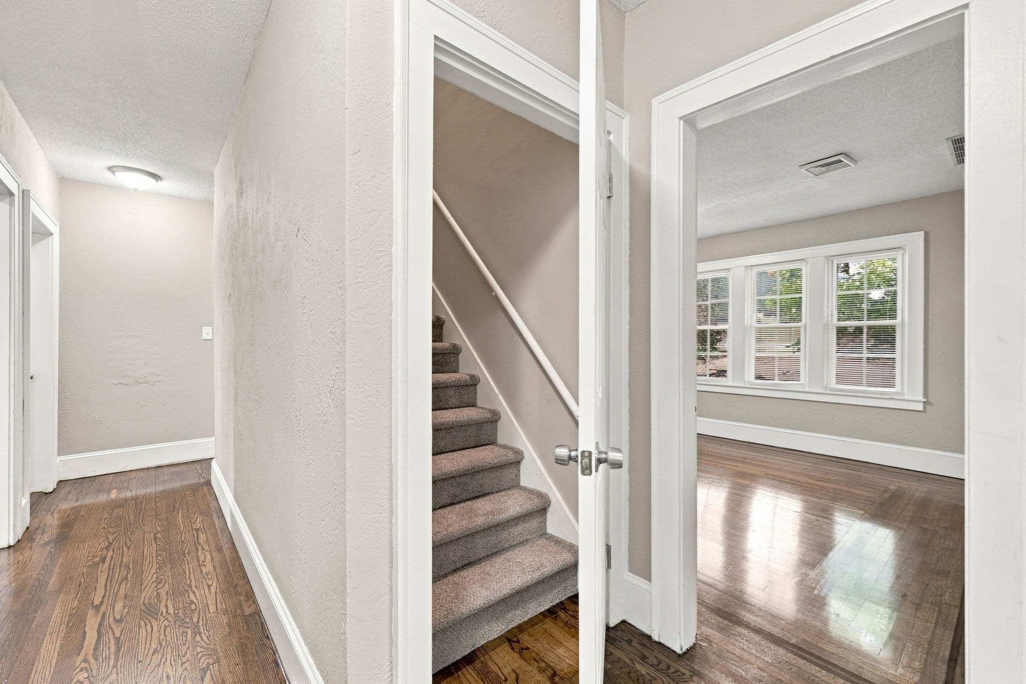 Single Family Residence at 133 Parker St, Springfield MA 01151, Springfield, photo 19 of 31
