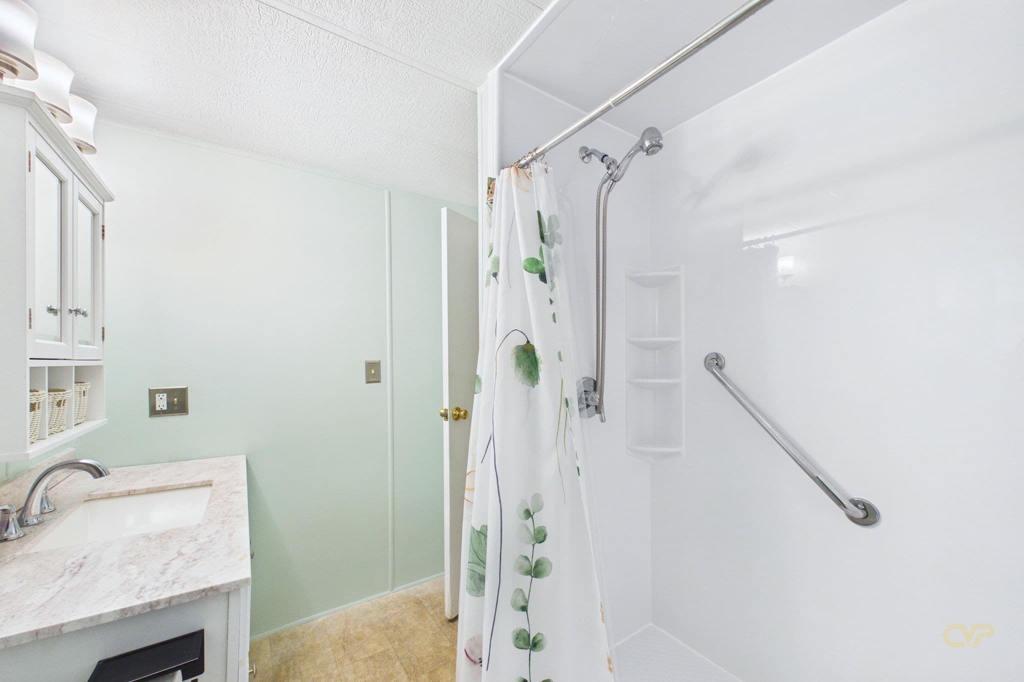 Mobile Home at 36 Haskell Cir, Lakeville MA 02347, Lakeville, photo 17 of 24