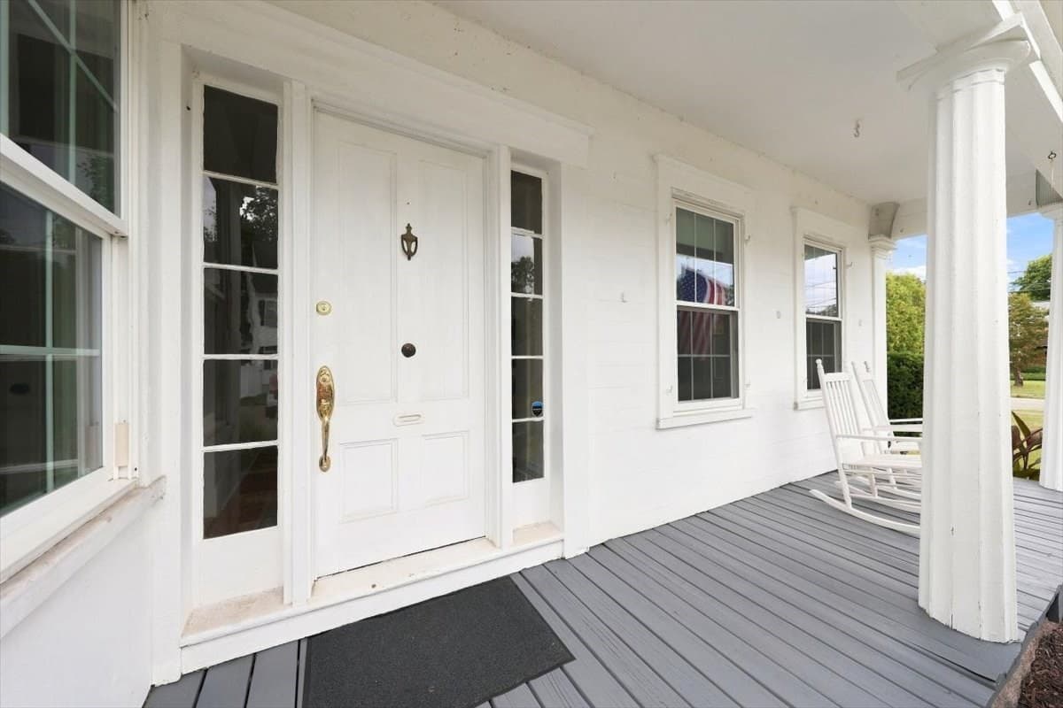 Single Family Residence at 383 Pond Street, Weymouth MA 02190, Weymouth, photo 2 of 36
