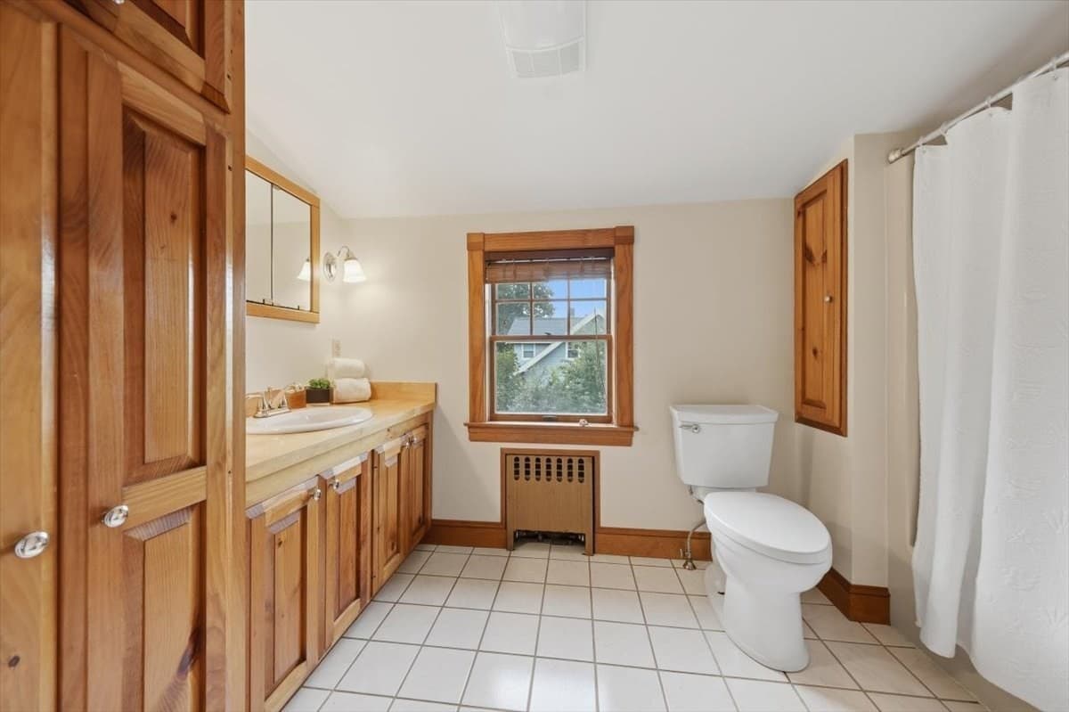 Single Family Residence at 383 Pond Street, Weymouth MA 02190, Weymouth, photo 26 of 36