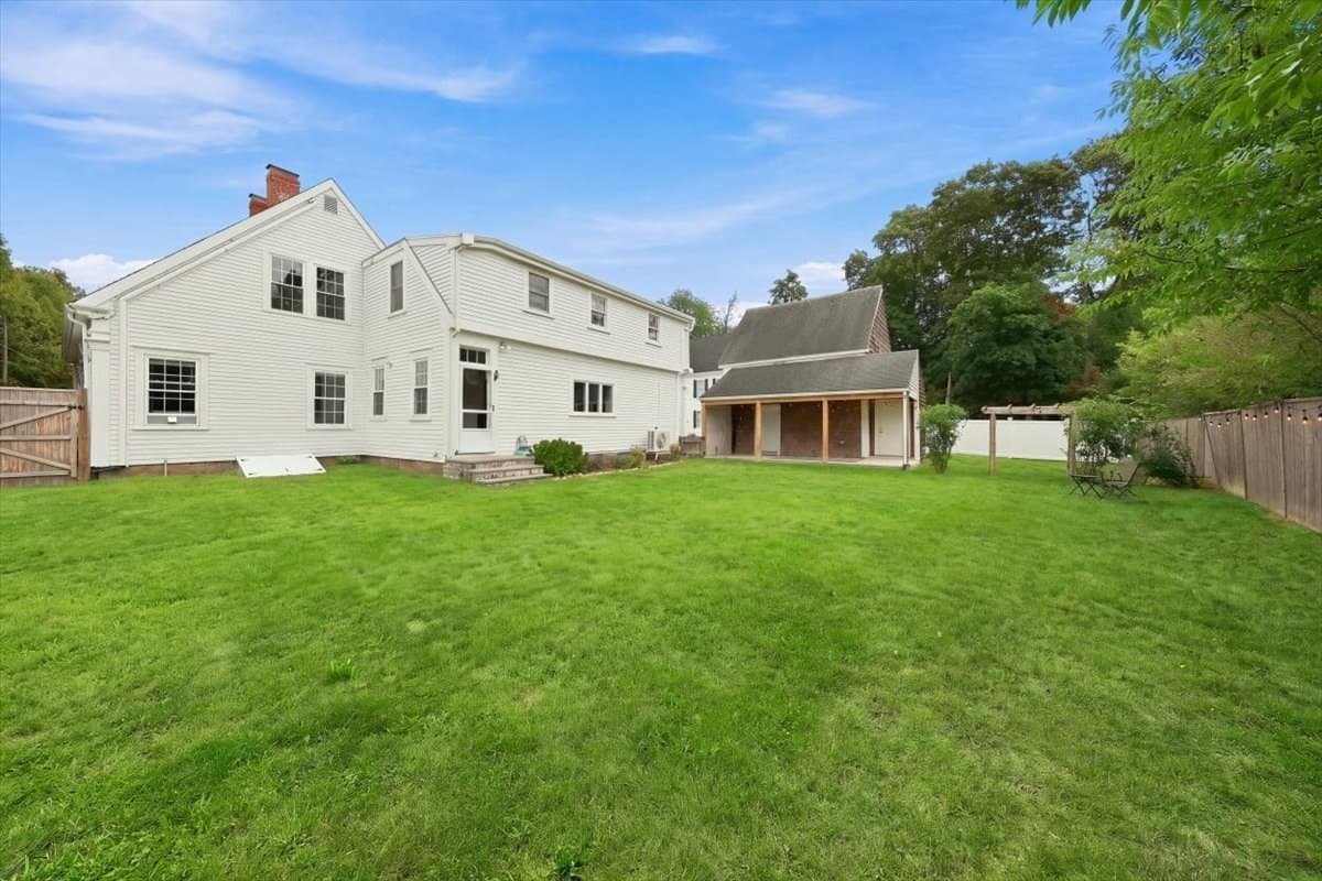 Single Family Residence at 383 Pond Street, Weymouth MA 02190, Weymouth, photo 32 of 36