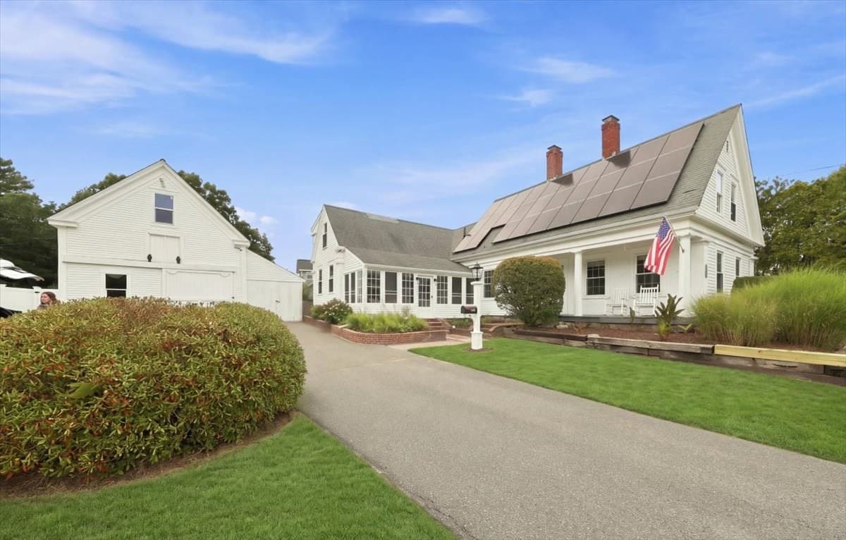 383 Pond Street, Weymouth MA 02190