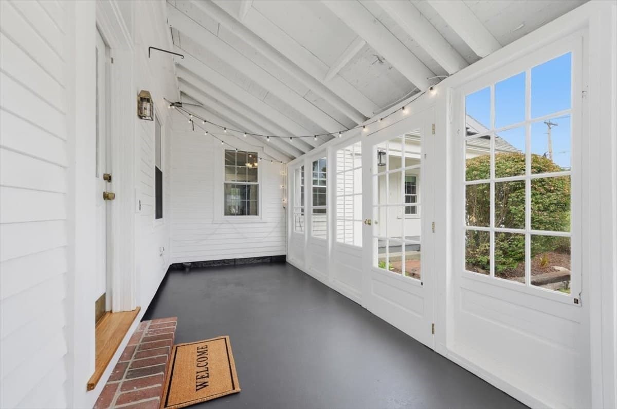 Single Family Residence at 383 Pond Street, Weymouth MA 02190, Weymouth, photo 11 of 36
