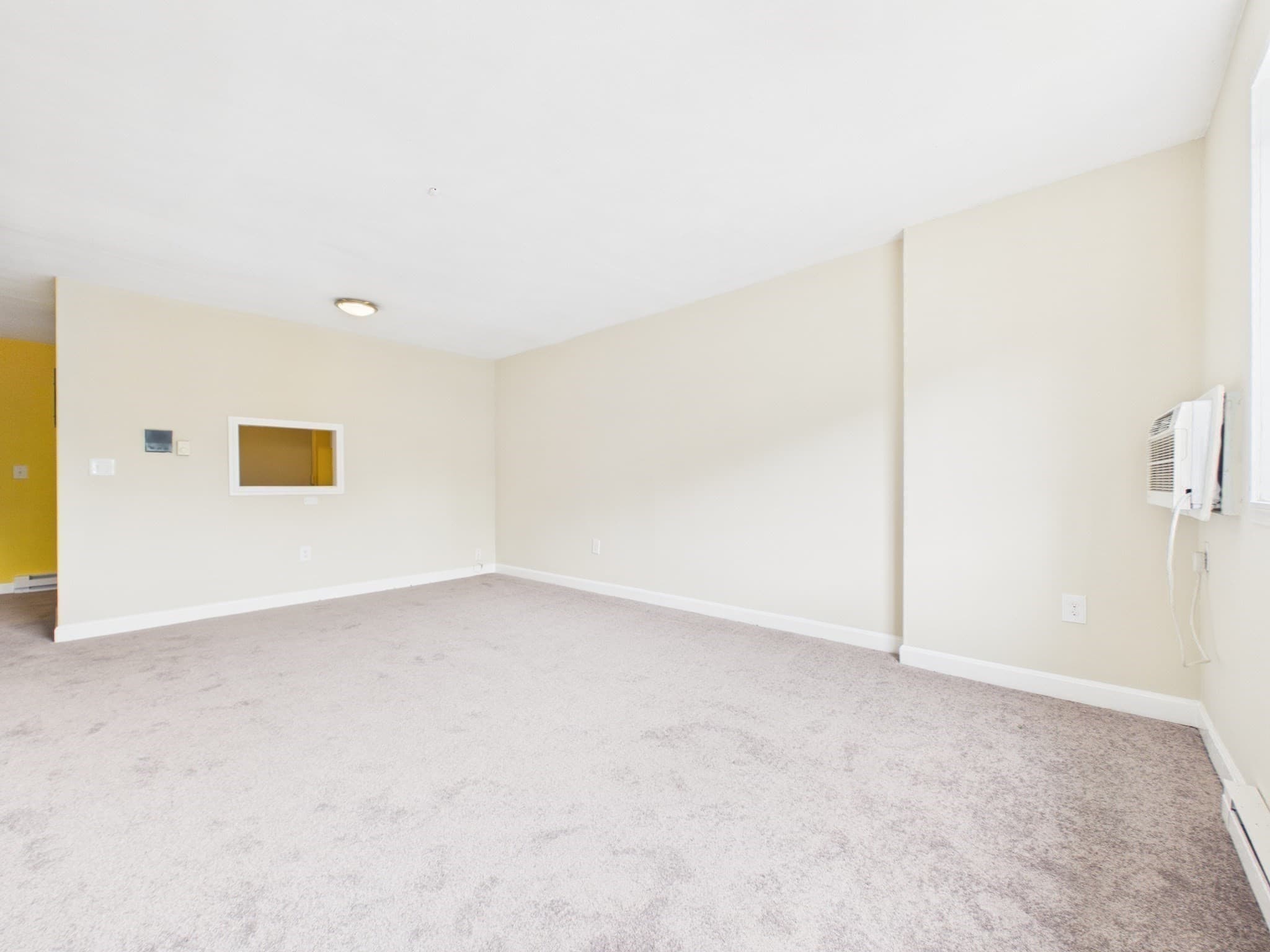 Condominium at 67 Milliken # 24, Franklin MA 02038, Franklin, photo 7 of 13