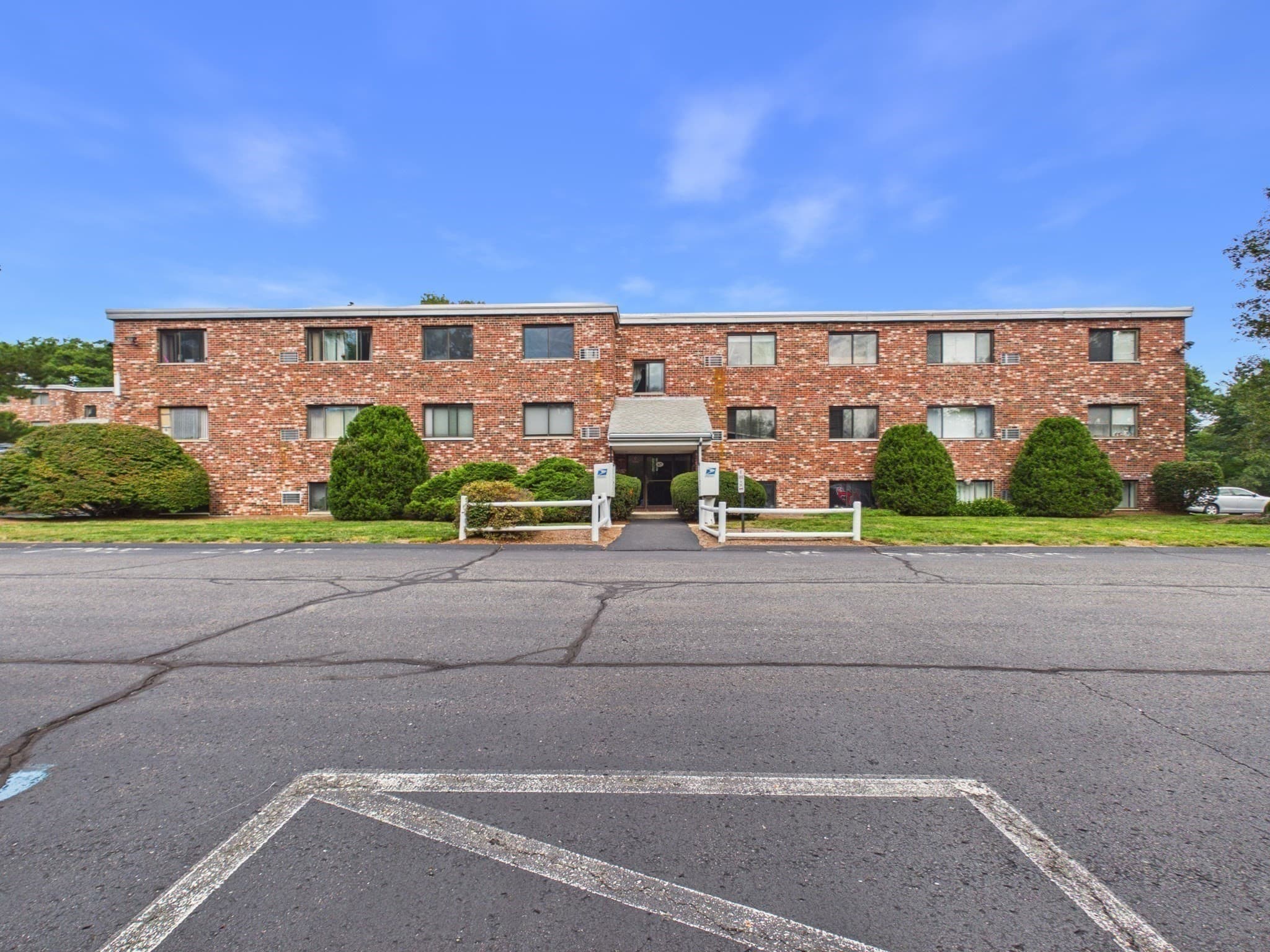 67 Milliken # 24, Franklin MA 02038