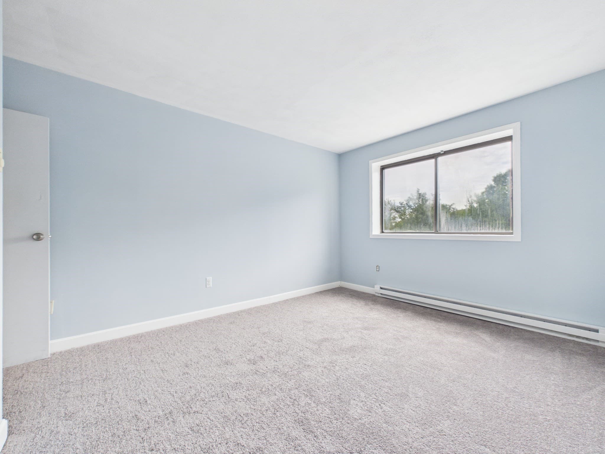 Condominium at 67 Milliken # 24, Franklin MA 02038, Franklin, photo 9 of 13
