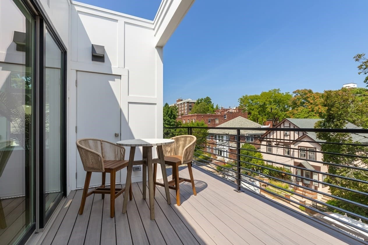Condominium at 24 Auburn PH, Brookline MA 02446, Brookline, photo 5 of 16