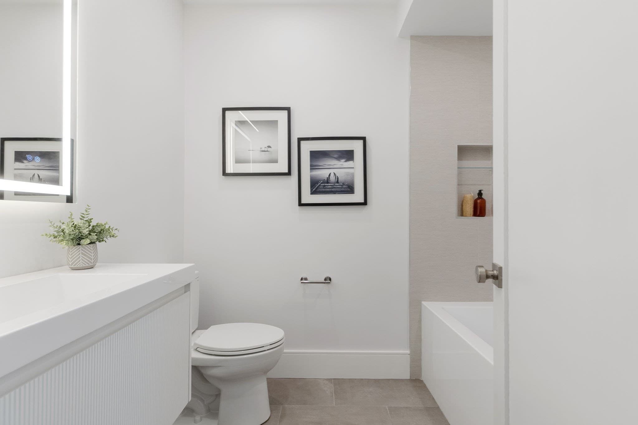 Condominium at 24 Auburn PH, Brookline MA 02446, Brookline, photo 10 of 16