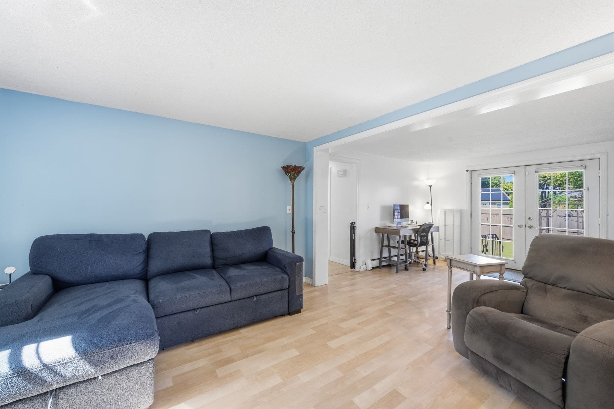 Single Family Residence at 380 Plumtree Rd, Springfield MA 01118, Springfield, photo 5 of 42