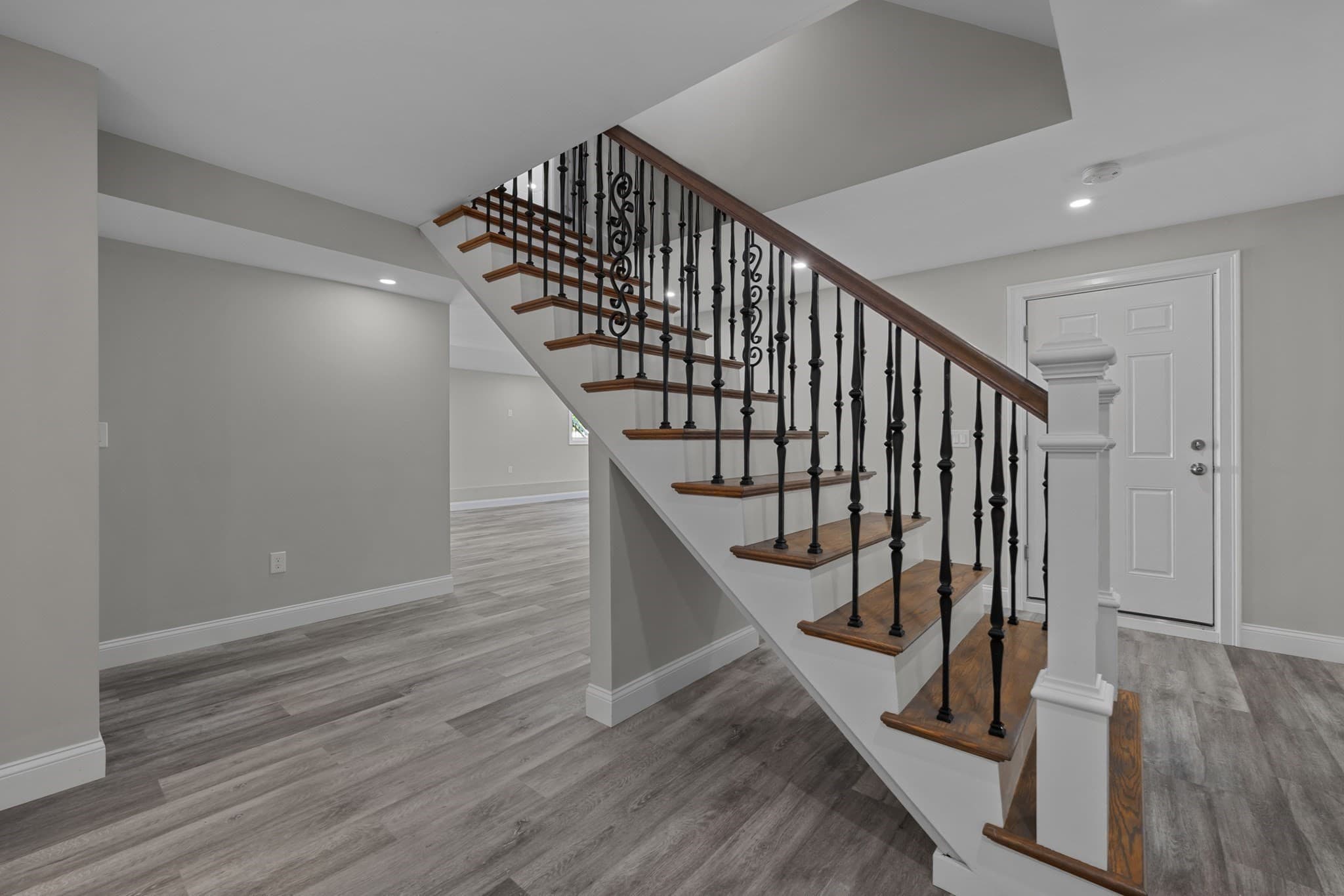 Single Family Residence at 603 South Street, Shrewsbury MA 01545, Shrewsbury, photo 30 of 42