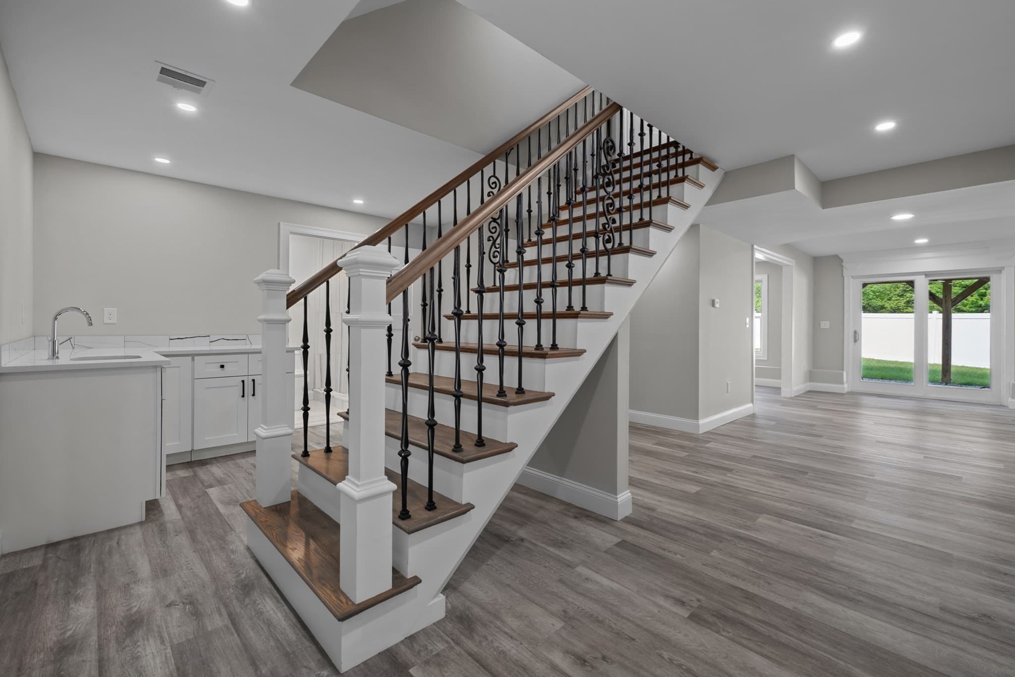 Single Family Residence at 603 South Street, Shrewsbury MA 01545, Shrewsbury, photo 31 of 42