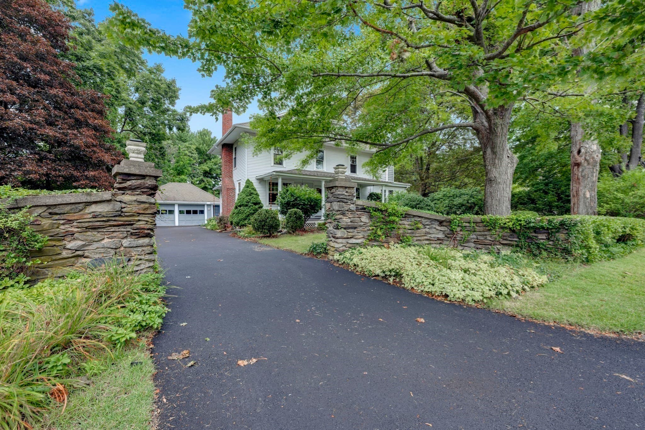 Single Family Residence at 26 Nelson Pl, Worcester MA 01605, Worcester, photo 36 of 42