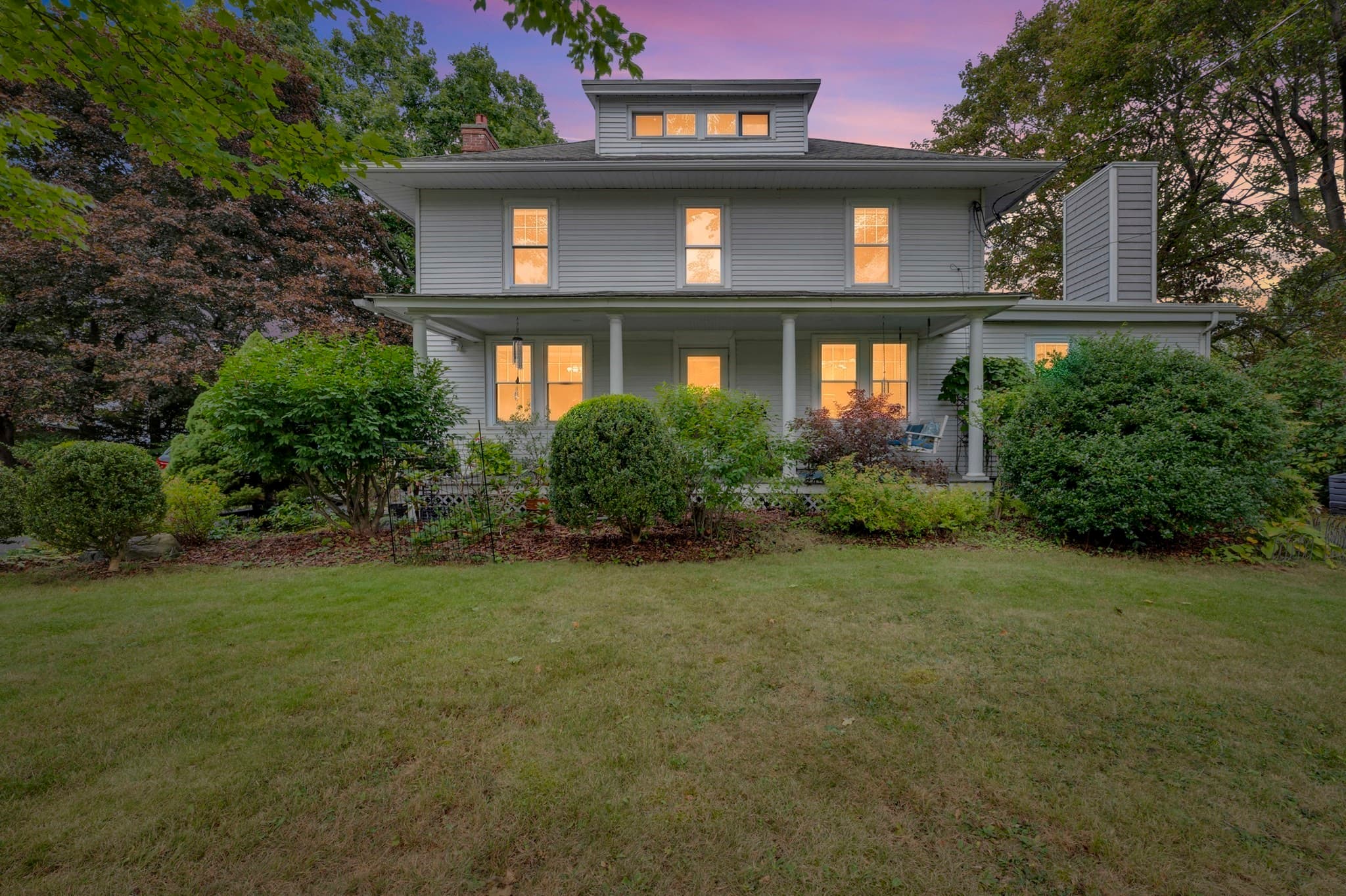 26 Nelson Pl, Worcester MA 01605