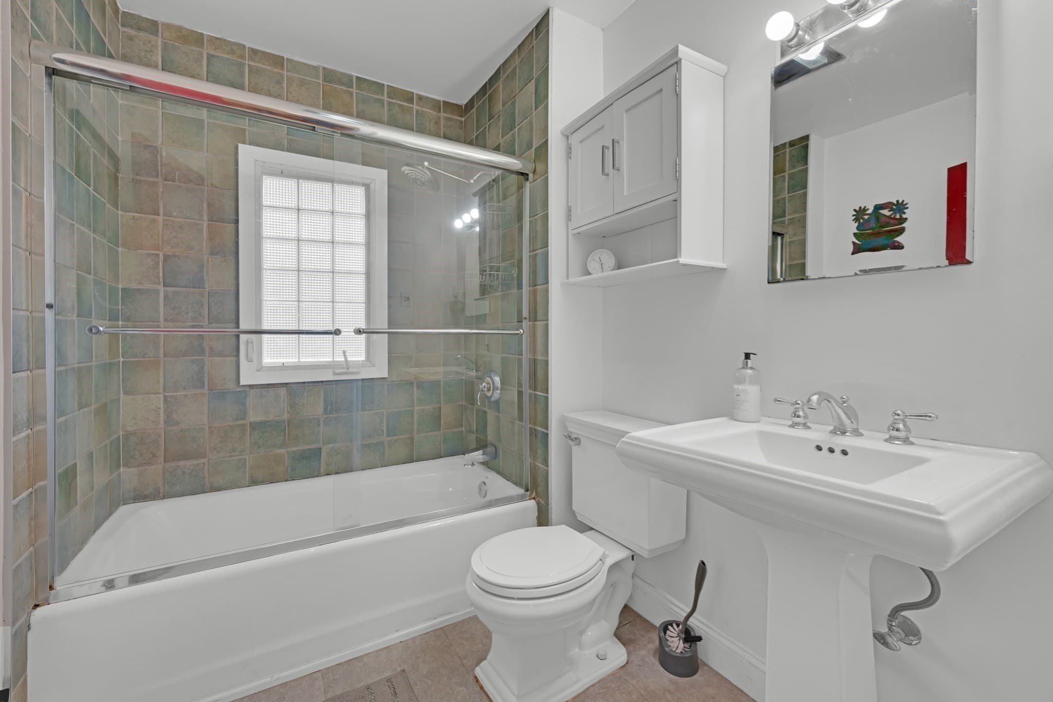 Single Family Residence at 26 Nelson Pl, Worcester MA 01605, Worcester, photo 29 of 42