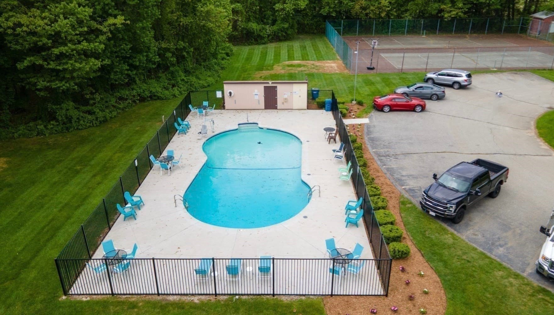 Condominium at 37 Decarolis Dr # 37, Tewksbury MA 01876, Tewksbury, photo 20 of 22