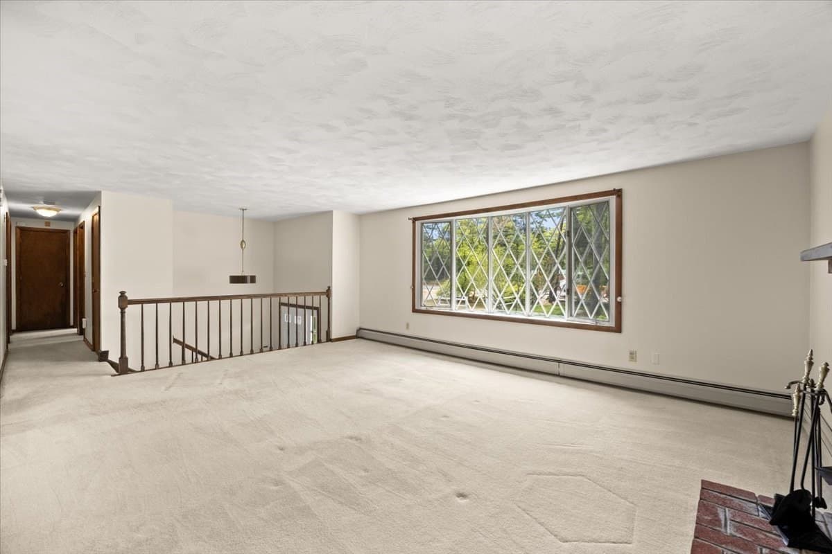 Single Family Residence at 391 Scenic Hwy, Bourne MA 02532, Bourne, photo 12 of 42