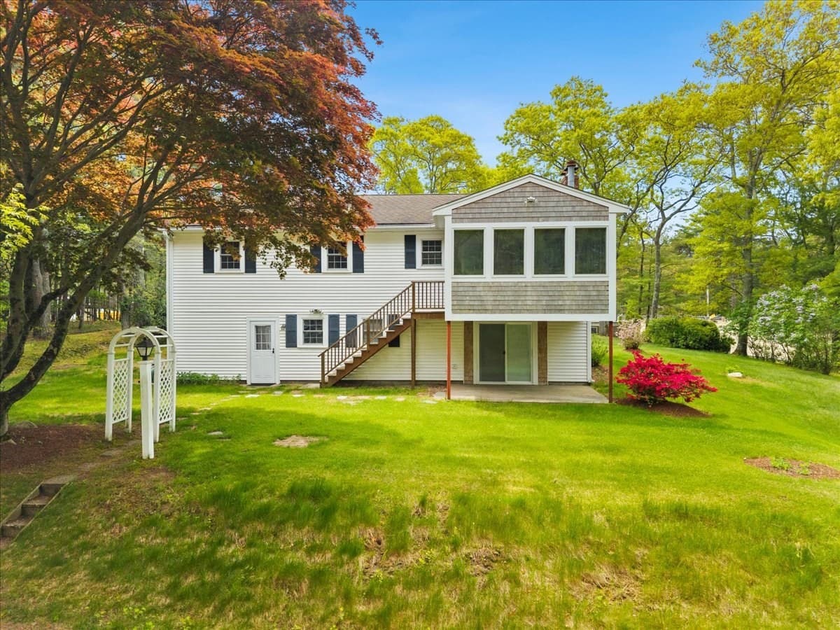 Single Family Residence at 391 Scenic Hwy, Bourne MA 02532, Bourne, photo 3 of 42