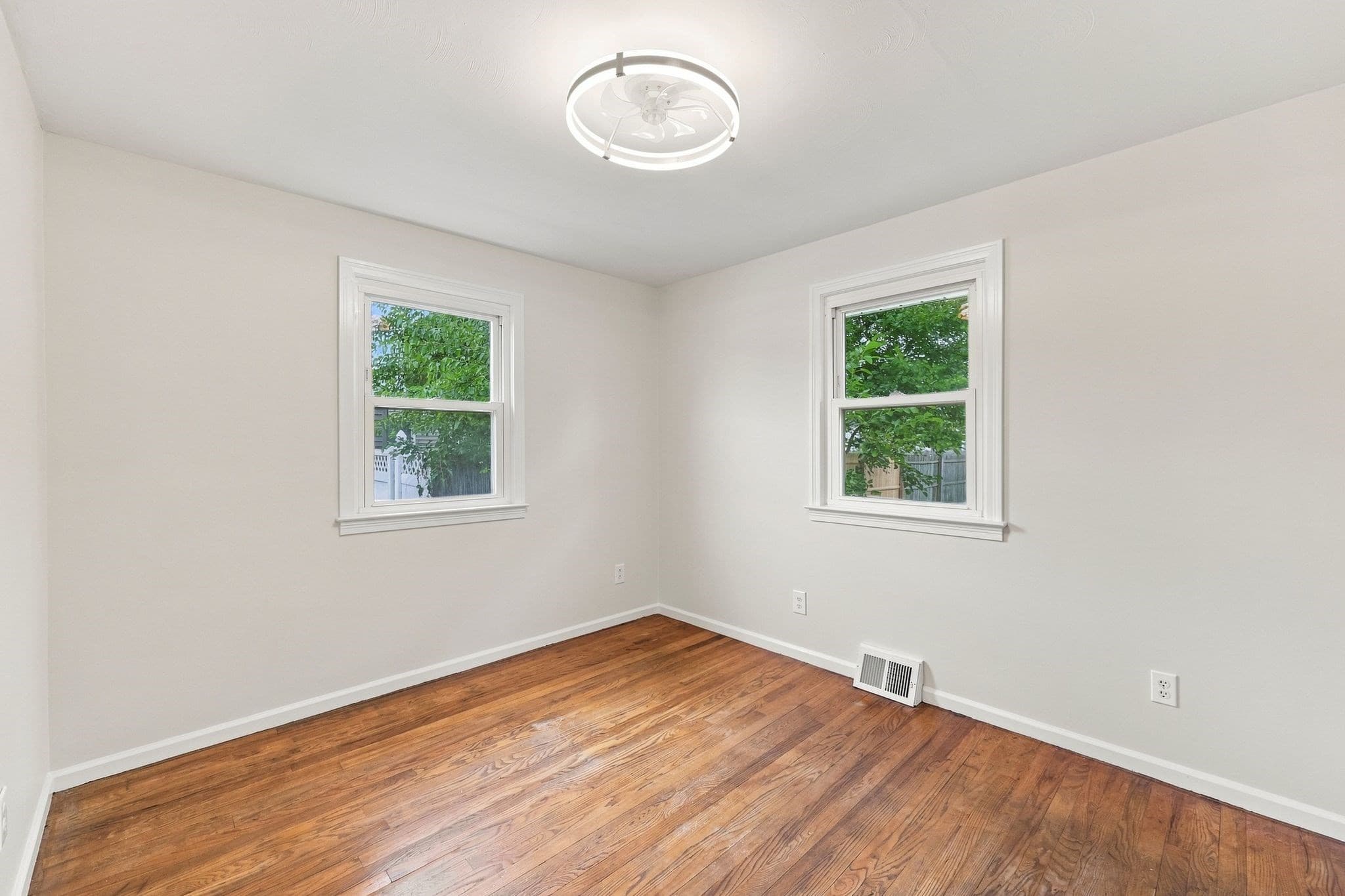 Single Family Residence at 76 Daley St, Chicopee MA 01013, Chicopee, photo 26 of 37