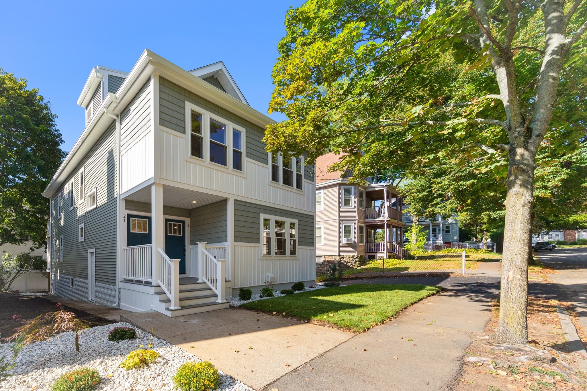 Condominium at 19 Farrington Street # 1, Arlington MA 02474, Arlington, photo 3 of 29