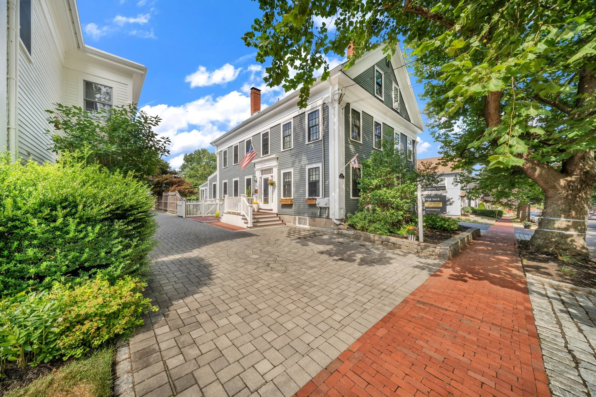 Single Family Residence at 18 Broad St, Newburyport MA 01950, Newburyport, photo 2 of 39