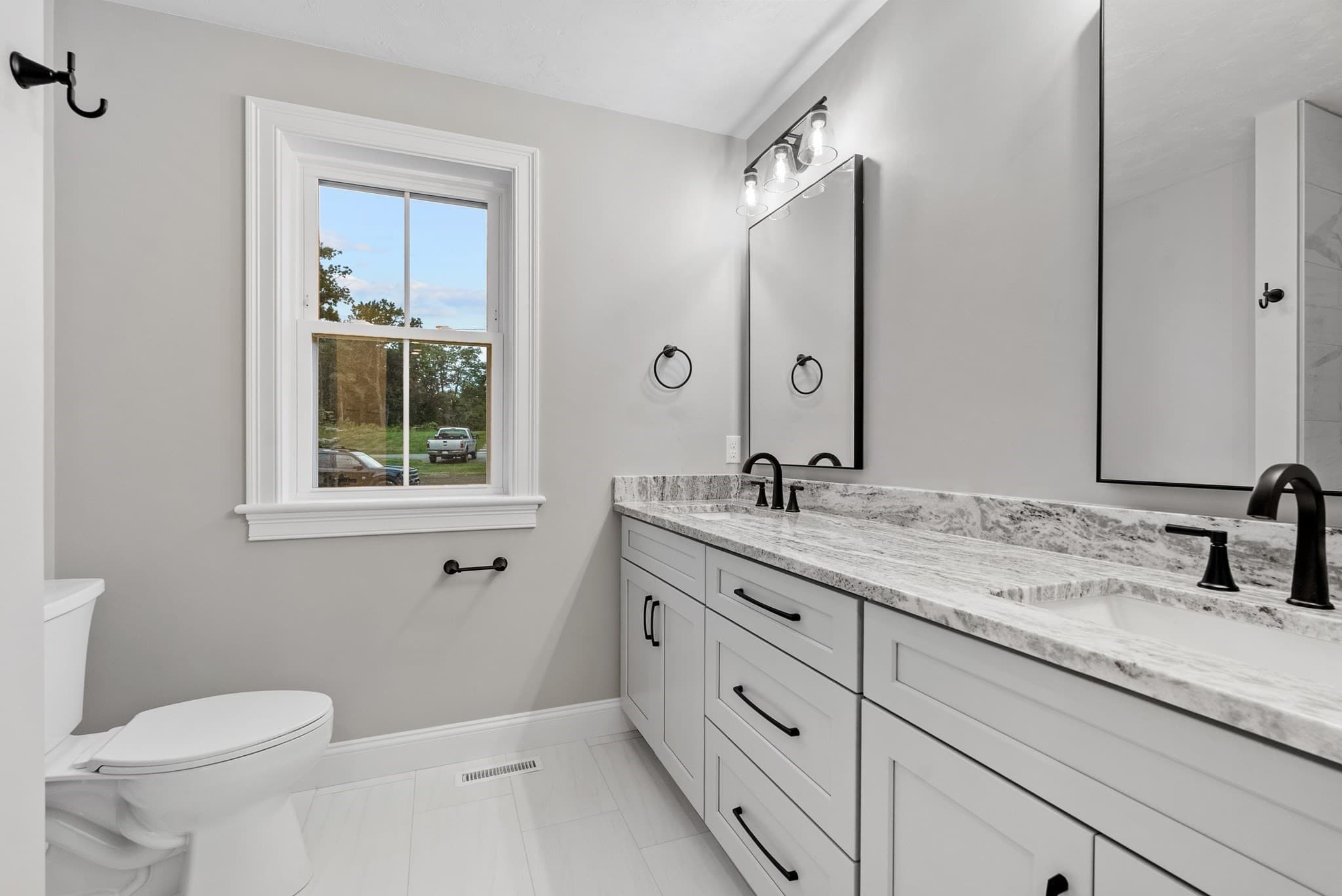 Single Family Residence at 262 Glenwood Rd, Rutland MA 01543, Rutland, photo 14 of 28