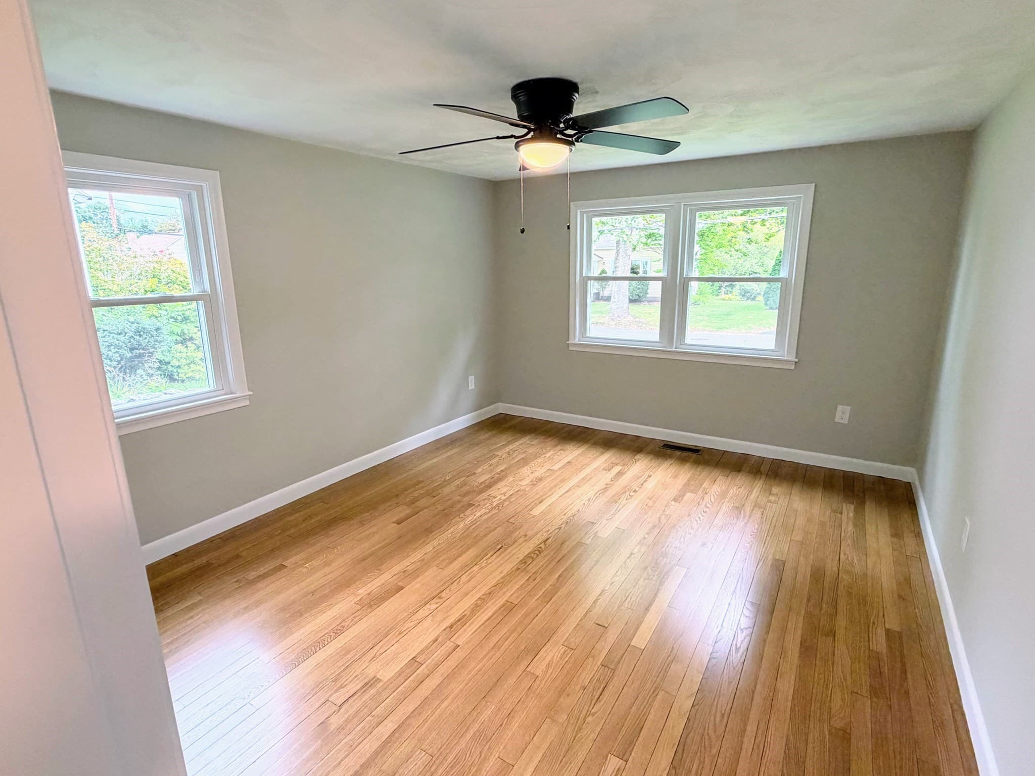 Single Family Residence at 36 Stuart Ave, Leominster MA 01453, Leominster, photo 22 of 26