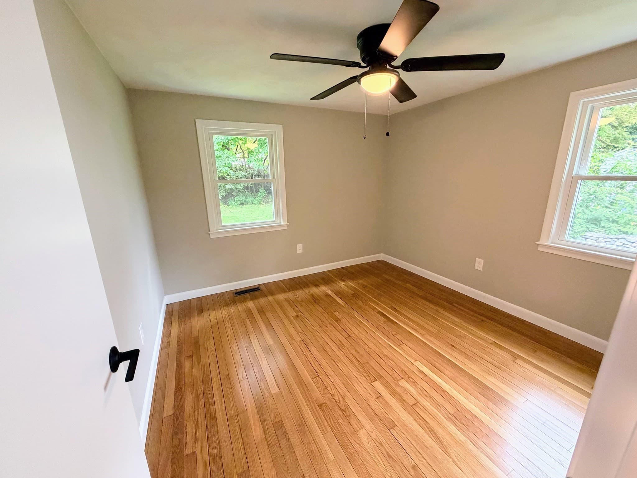Single Family Residence at 36 Stuart Ave, Leominster MA 01453, Leominster, photo 21 of 26