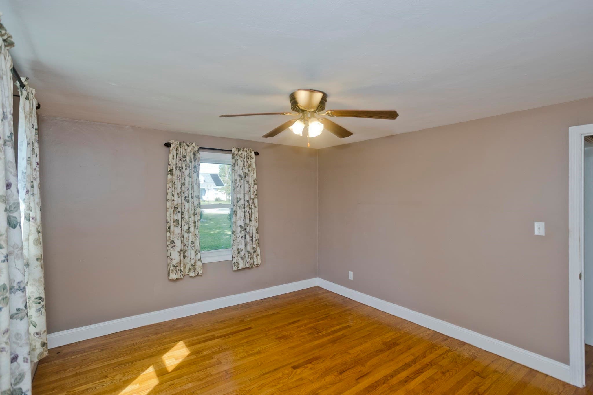 Single Family Residence at 14 Philip St, Ludlow MA 01056, Ludlow, photo 30 of 42