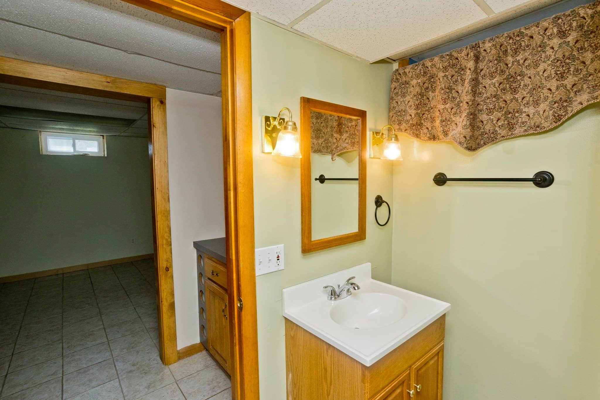 Single Family Residence at 14 Philip St, Ludlow MA 01056, Ludlow, photo 38 of 42
