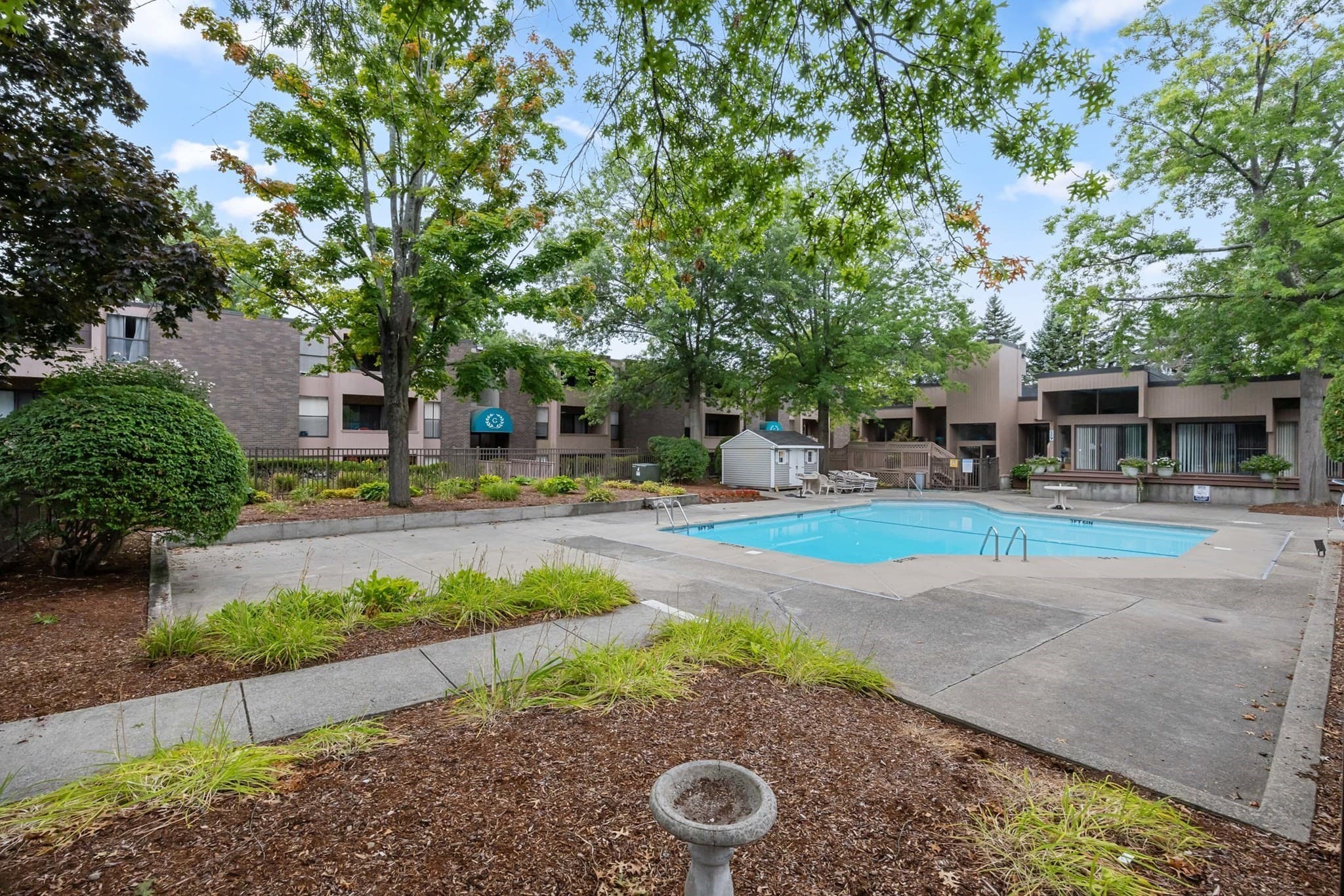 Condominium at 10 Shrewsbury Green Dr # I, Shrewsbury MA 01545, Shrewsbury, photo 26 of 33