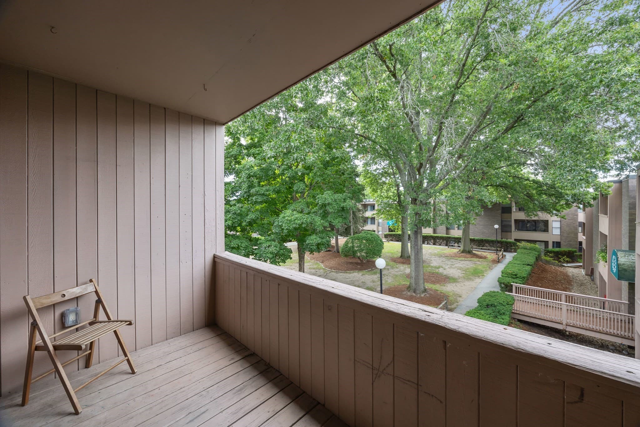 Condominium at 10 Shrewsbury Green Dr # I, Shrewsbury MA 01545, Shrewsbury, photo 19 of 33