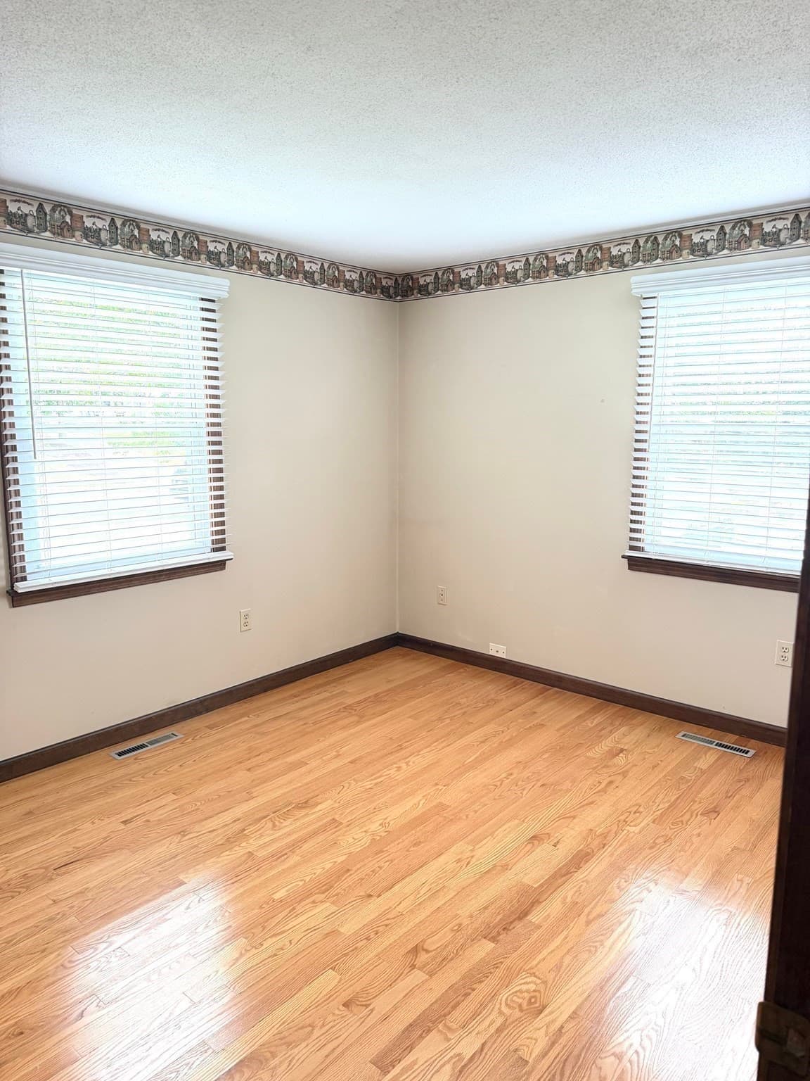 Single Family Residence at 79 Porter Rd, East Longmeadow MA 01028, East Longmeadow, photo 28 of 42
