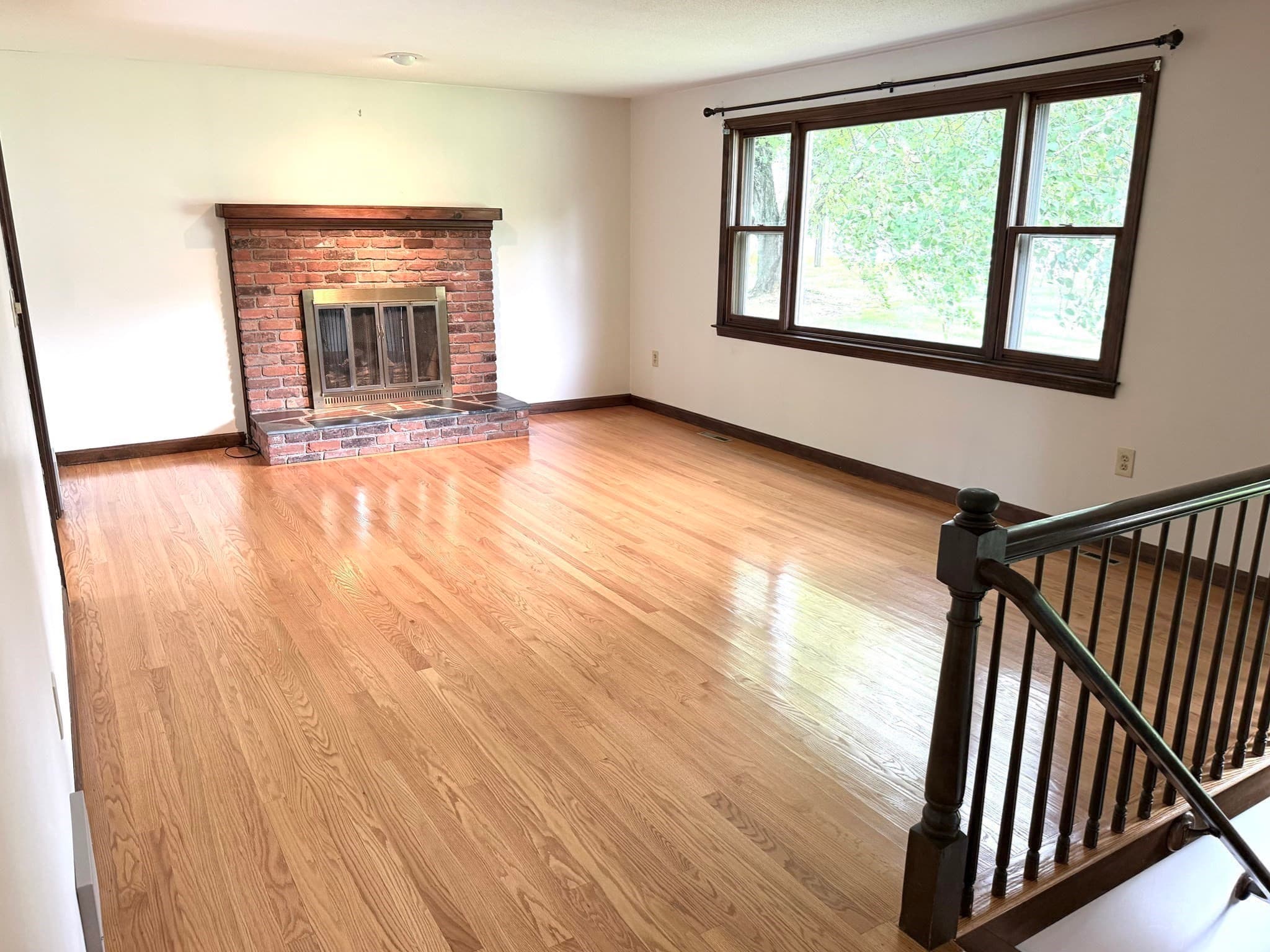 Single Family Residence at 79 Porter Rd, East Longmeadow MA 01028, East Longmeadow, photo 9 of 42