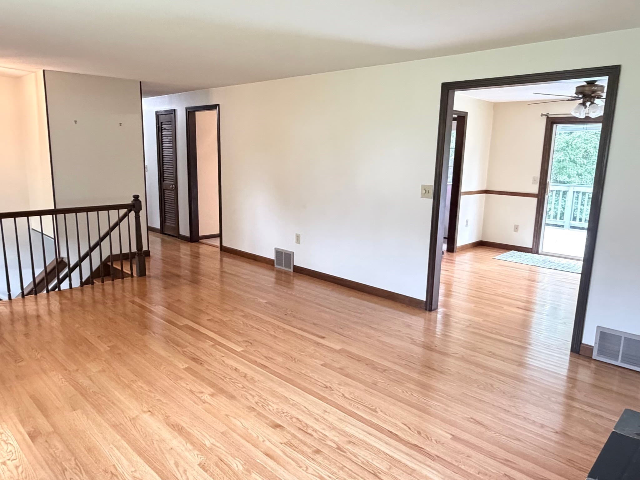Single Family Residence at 79 Porter Rd, East Longmeadow MA 01028, East Longmeadow, photo 11 of 42