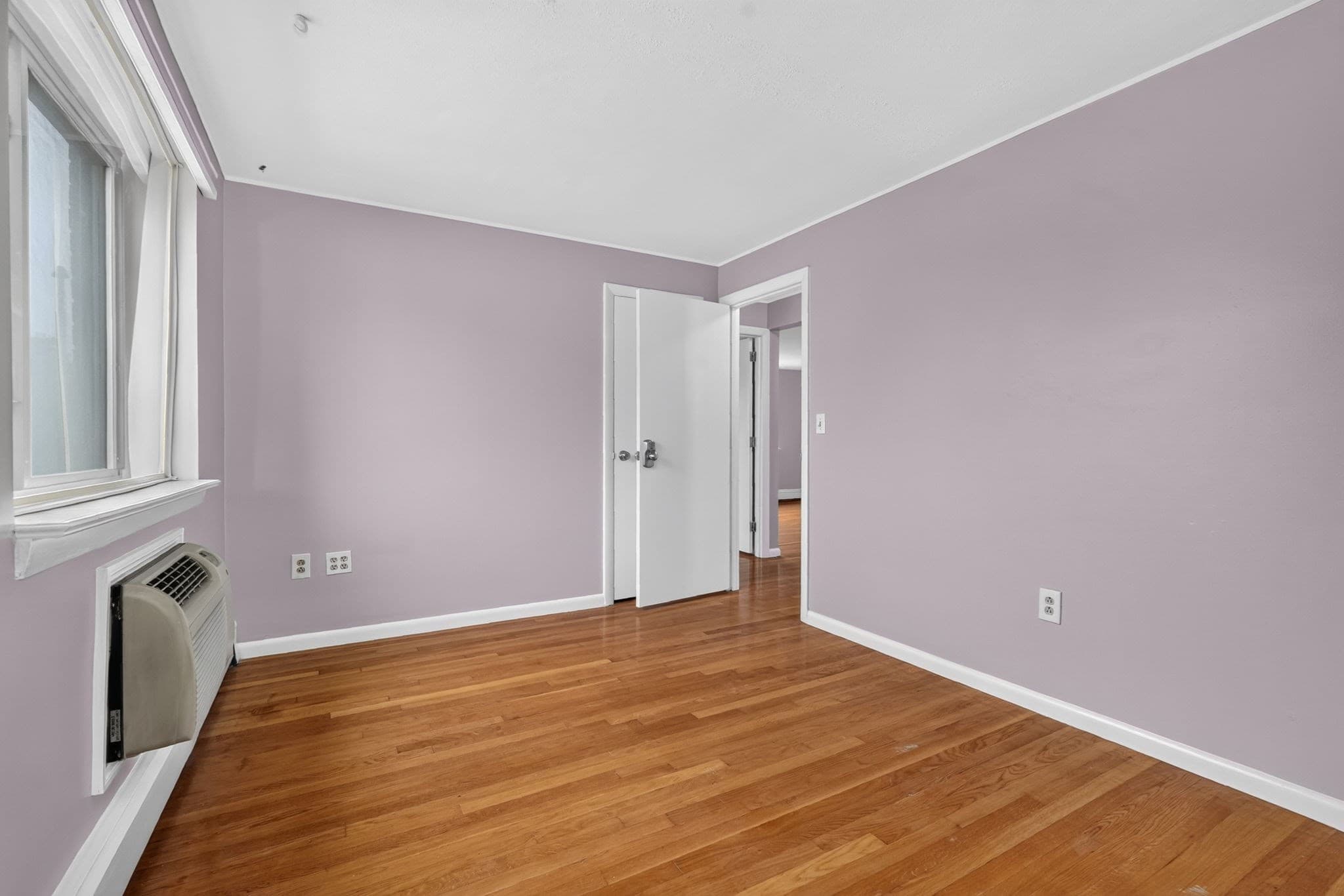 Condominium at 2192 Mass Ave # 2, Cambridge MA 02140, Cambridge, photo 14 of 23