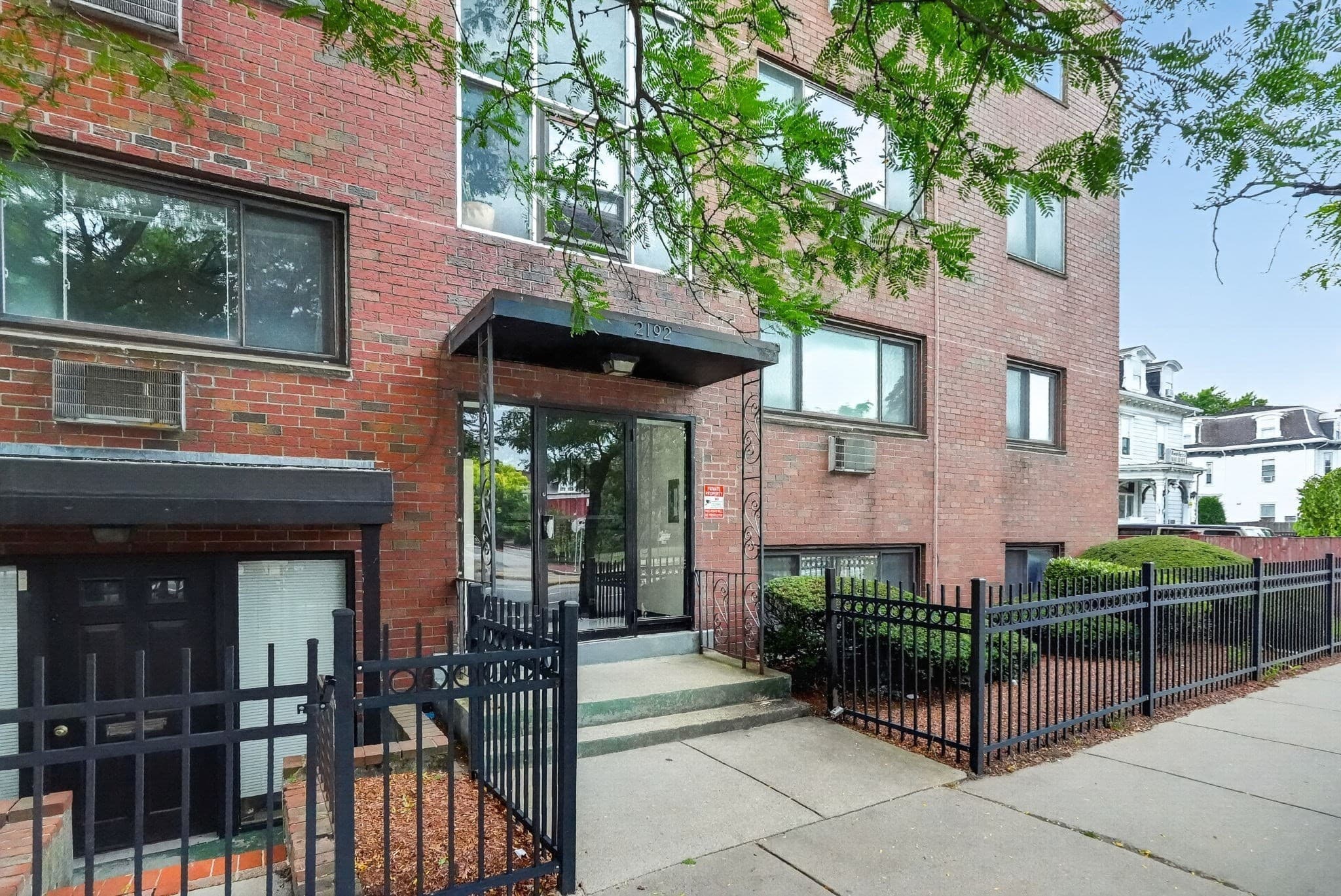 Condominium at 2192 Mass Ave # 2, Cambridge MA 02140, Cambridge, photo 21 of 23