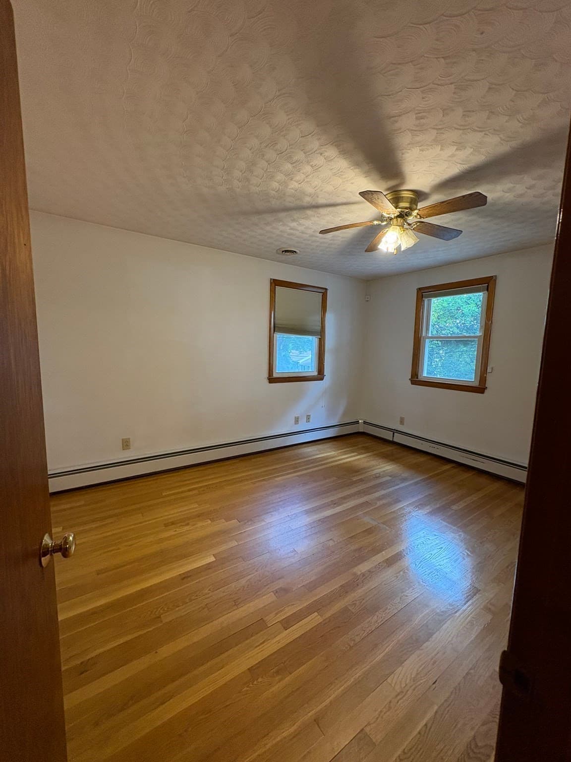 Single Family Residence at 175 Dana Ave, Worcester MA 01604, Worcester, photo 6 of 23