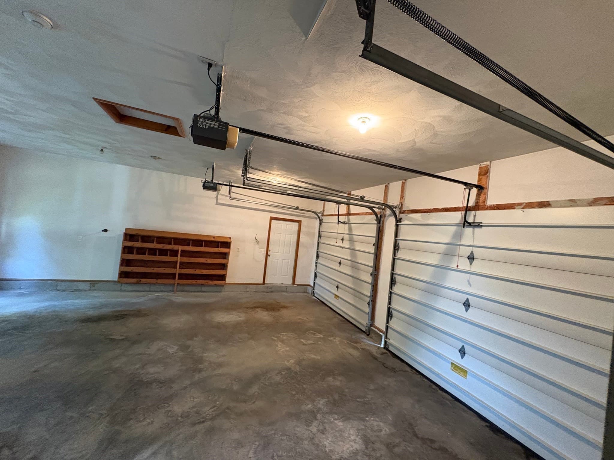 Single Family Residence at 175 Dana Ave, Worcester MA 01604, Worcester, photo 9 of 23