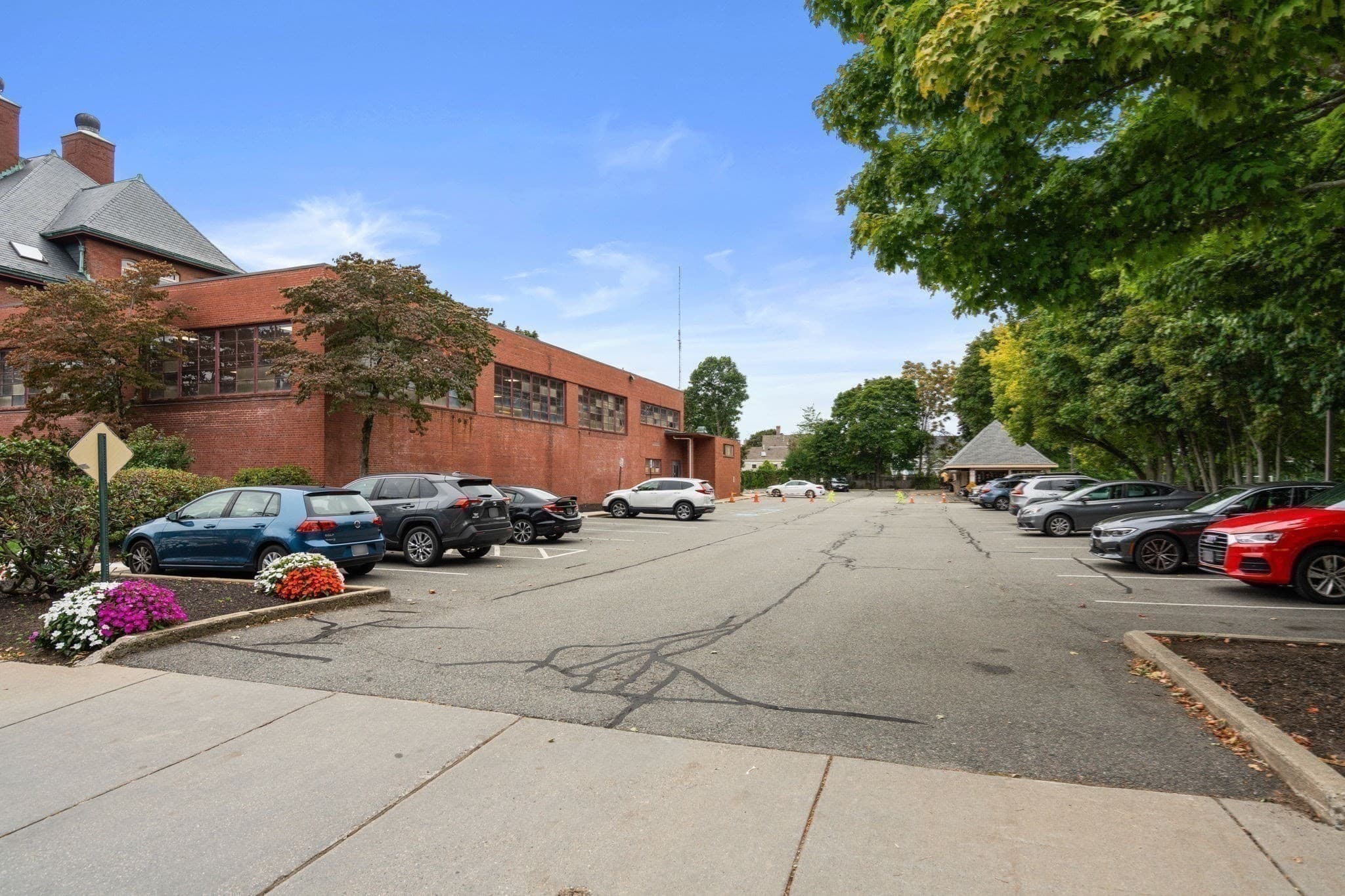 Condominium at 51 Pettee # 34, Newton MA 02464, Newton, photo 23 of 27
