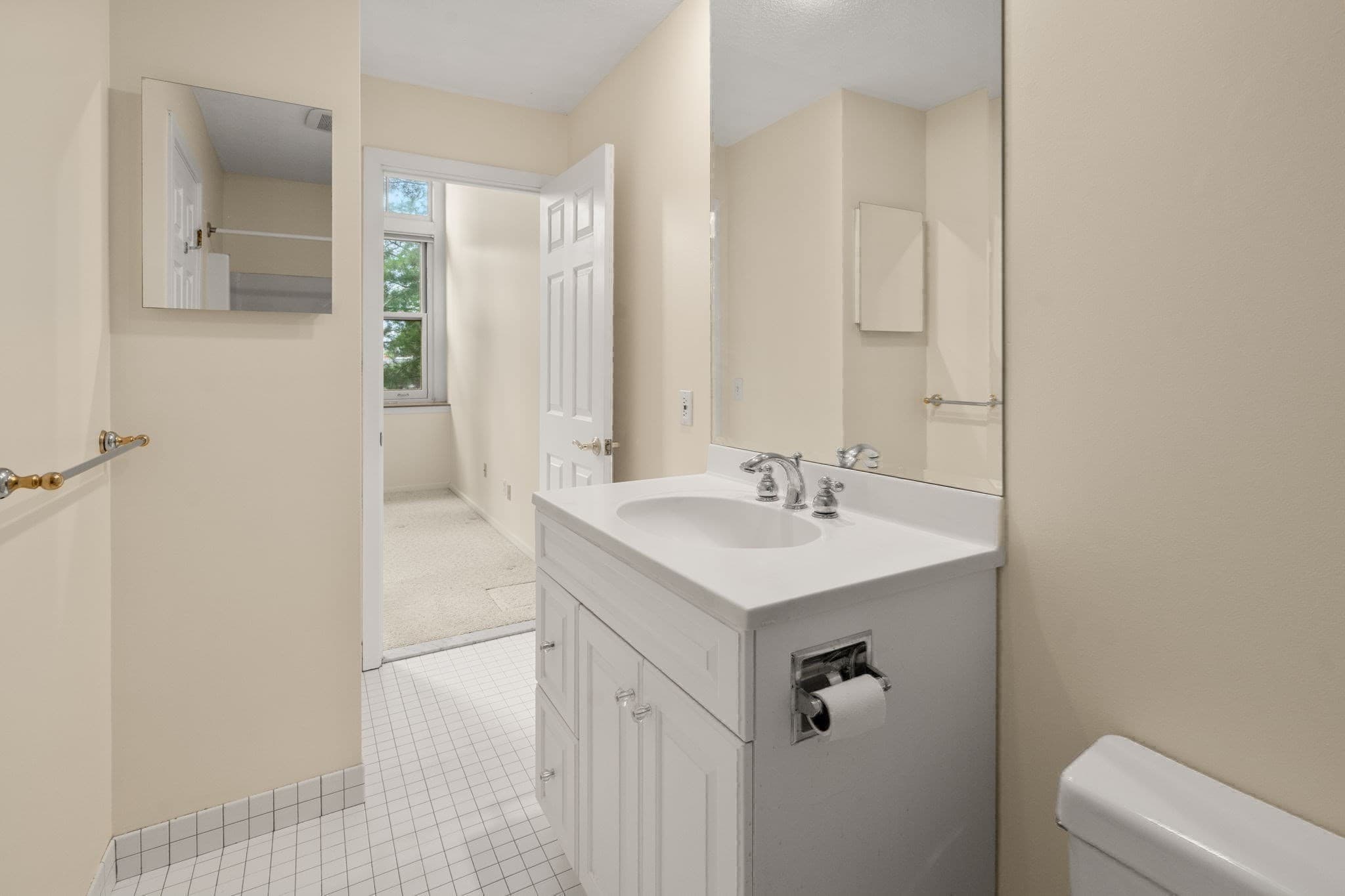 Condominium at 51 Pettee # 34, Newton MA 02464, Newton, photo 17 of 27