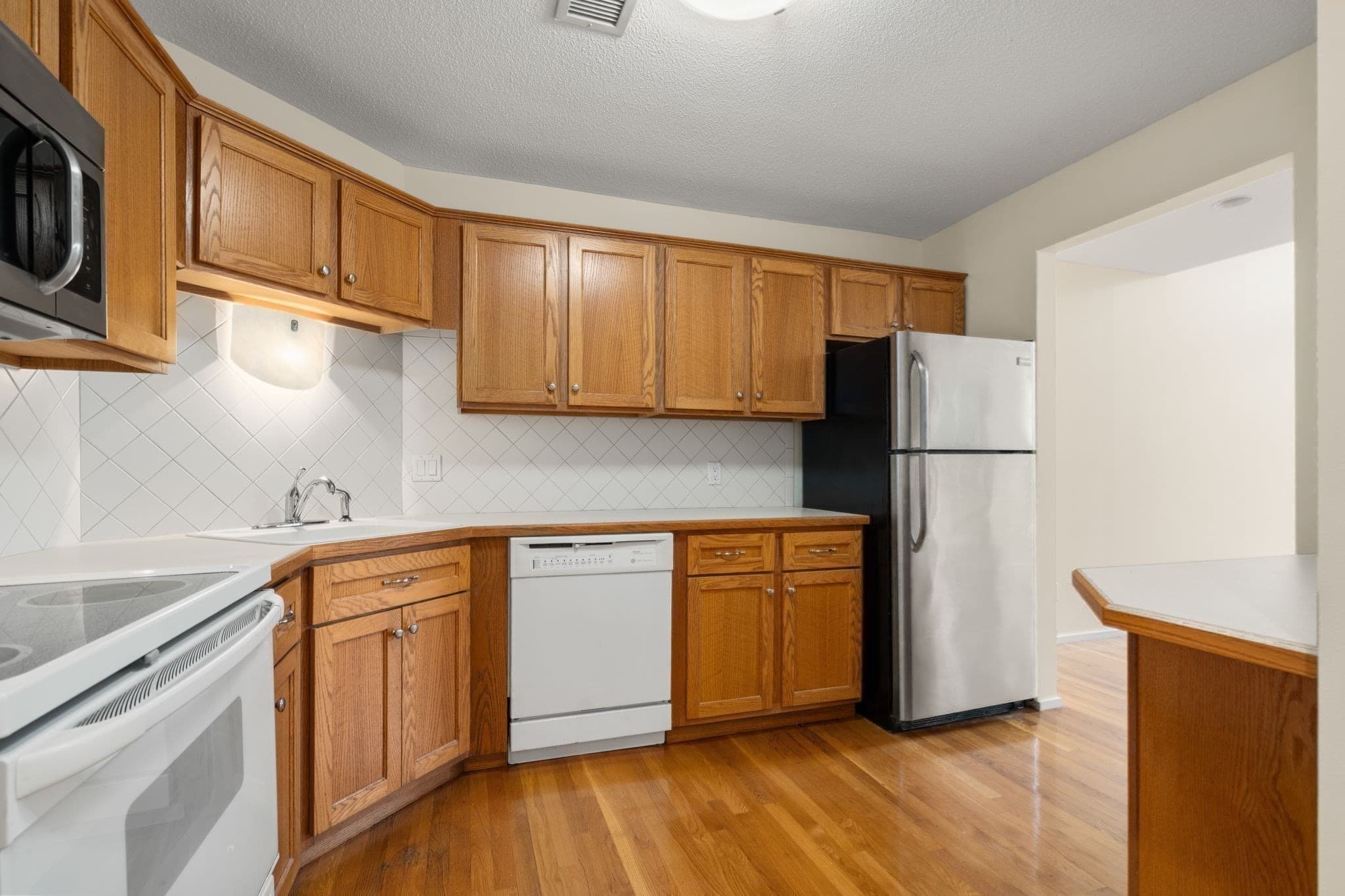 Condominium at 51 Pettee # 34, Newton MA 02464, Newton, photo 8 of 27