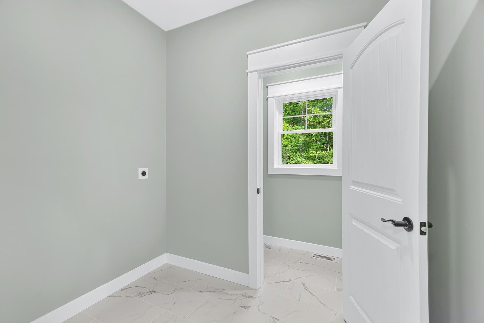 Single Family Residence at 163 Hope St, Seekonk MA 02771, Seekonk, photo 33 of 40
