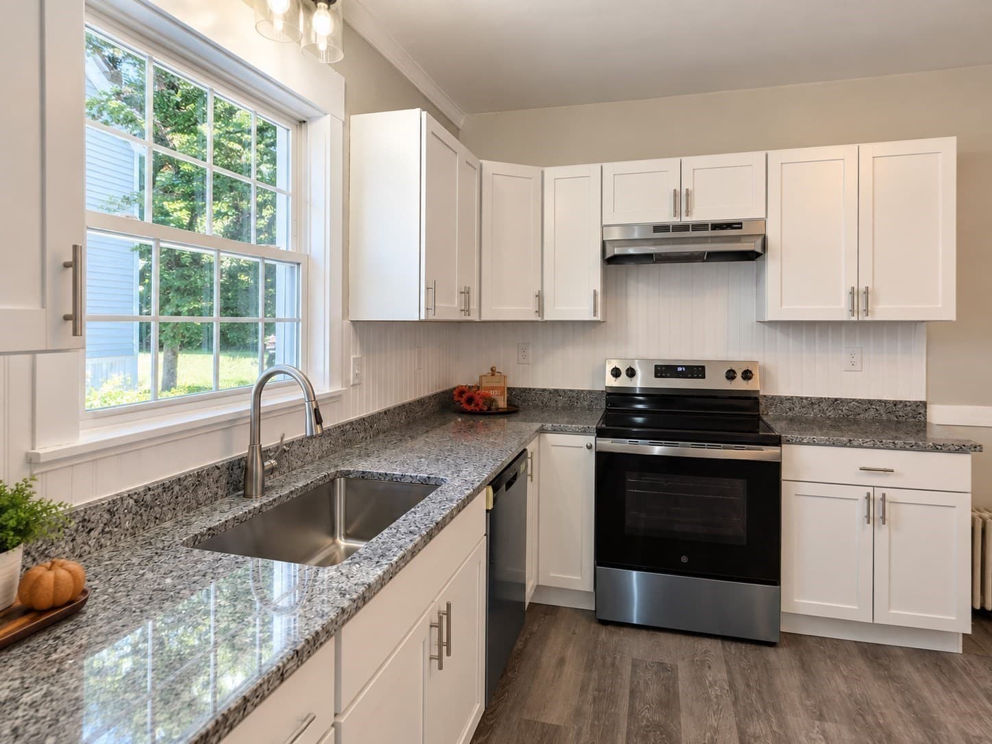 Single Family Residence at 53 Camden Street, South Hadley MA 01075, South Hadley, photo 13 of 42