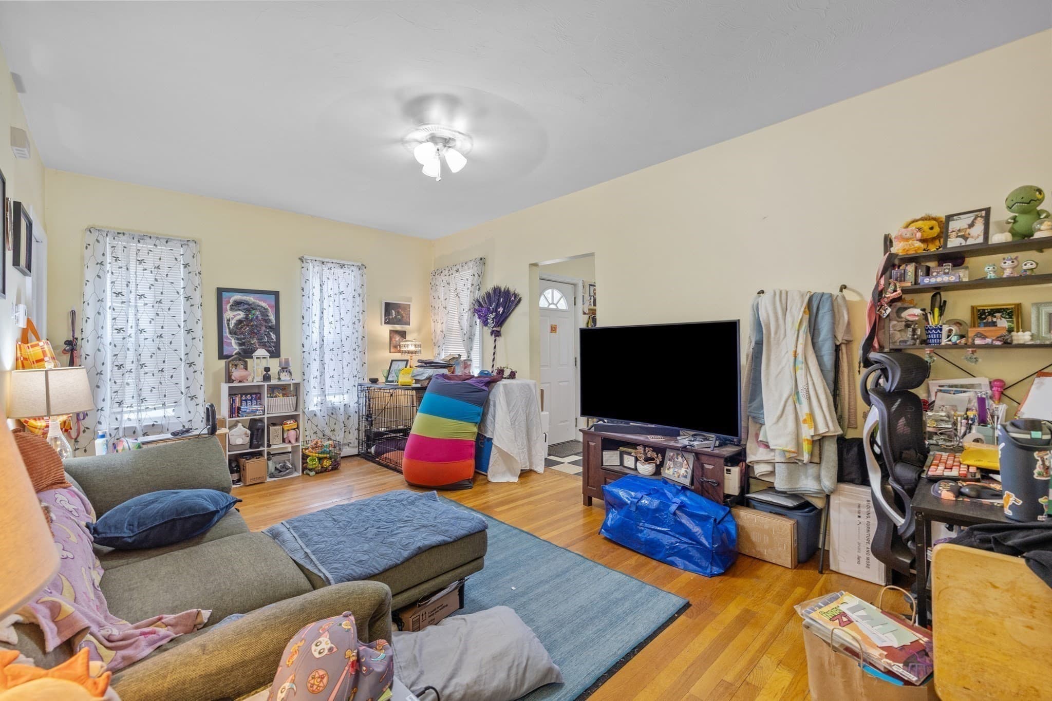 3 Family at 280-282 River Street, Waltham MA 02453, Waltham, photo 23 of 25