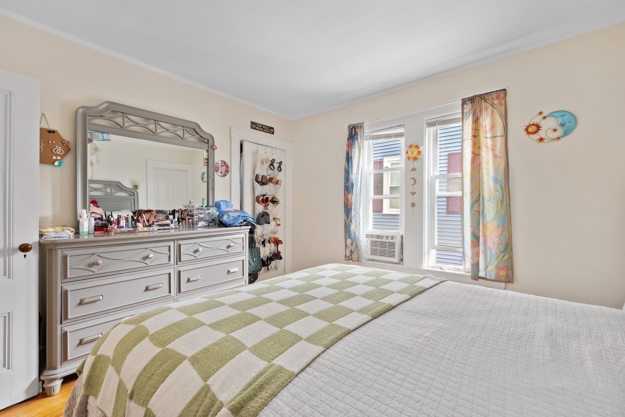 3 Family at 280-282 River Street, Waltham MA 02453, Waltham, photo 6 of 25